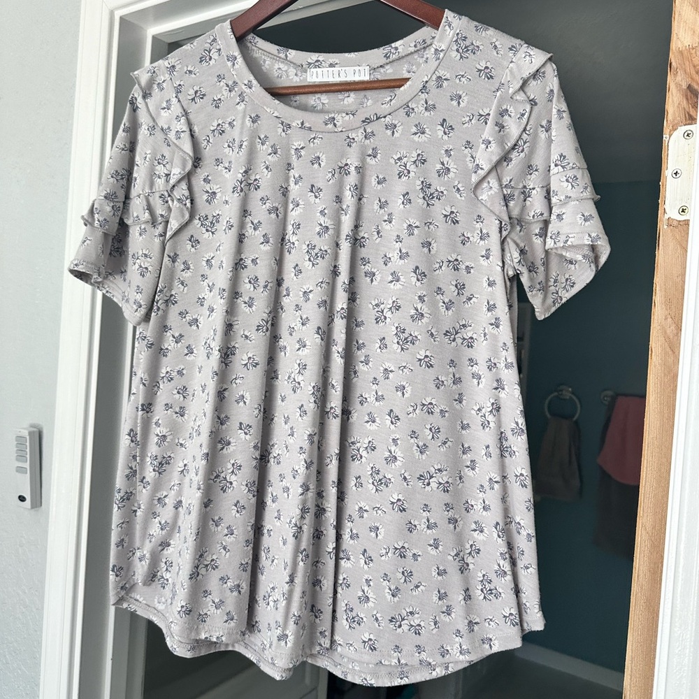 Light lavender top